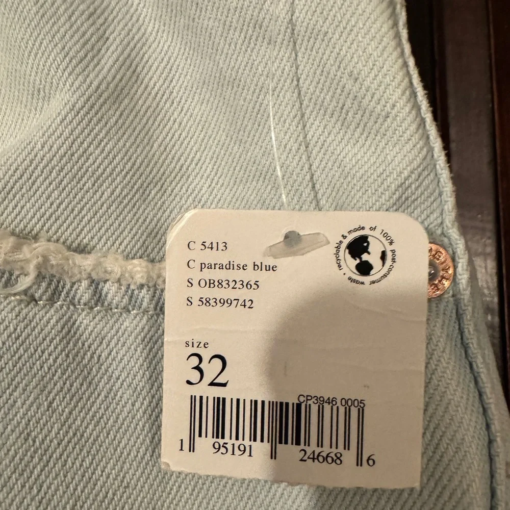 Free People Light Blue Distressed Straight Leg Jeans - Picture 2 of 7